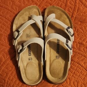 CUSHIONAIRE Women's Luna Cork Footbed Sandal With + Comfort
